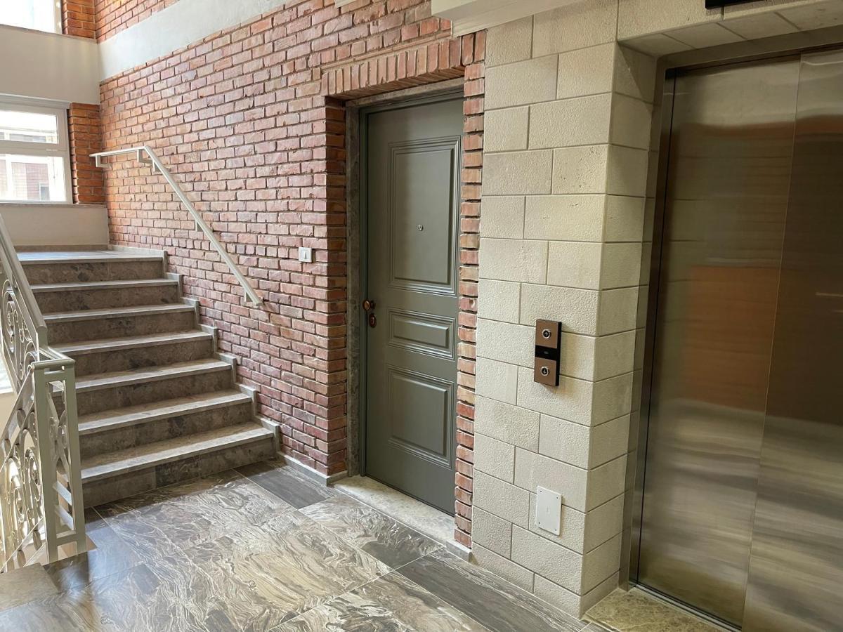 Ale Investa Hospitality Apartment Tiranë Luaran gambar