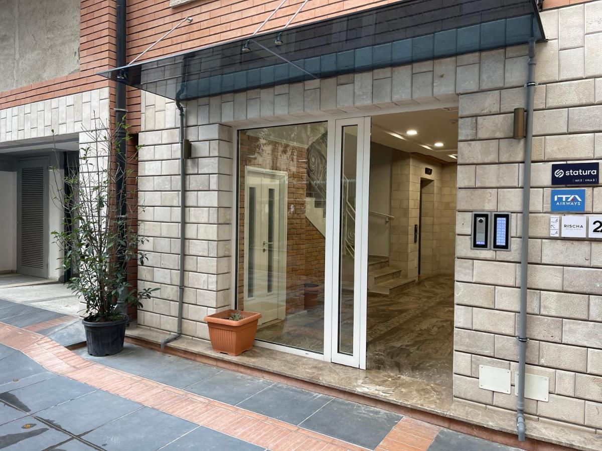 Ale Investa Hospitality Apartment Tiranë Luaran gambar