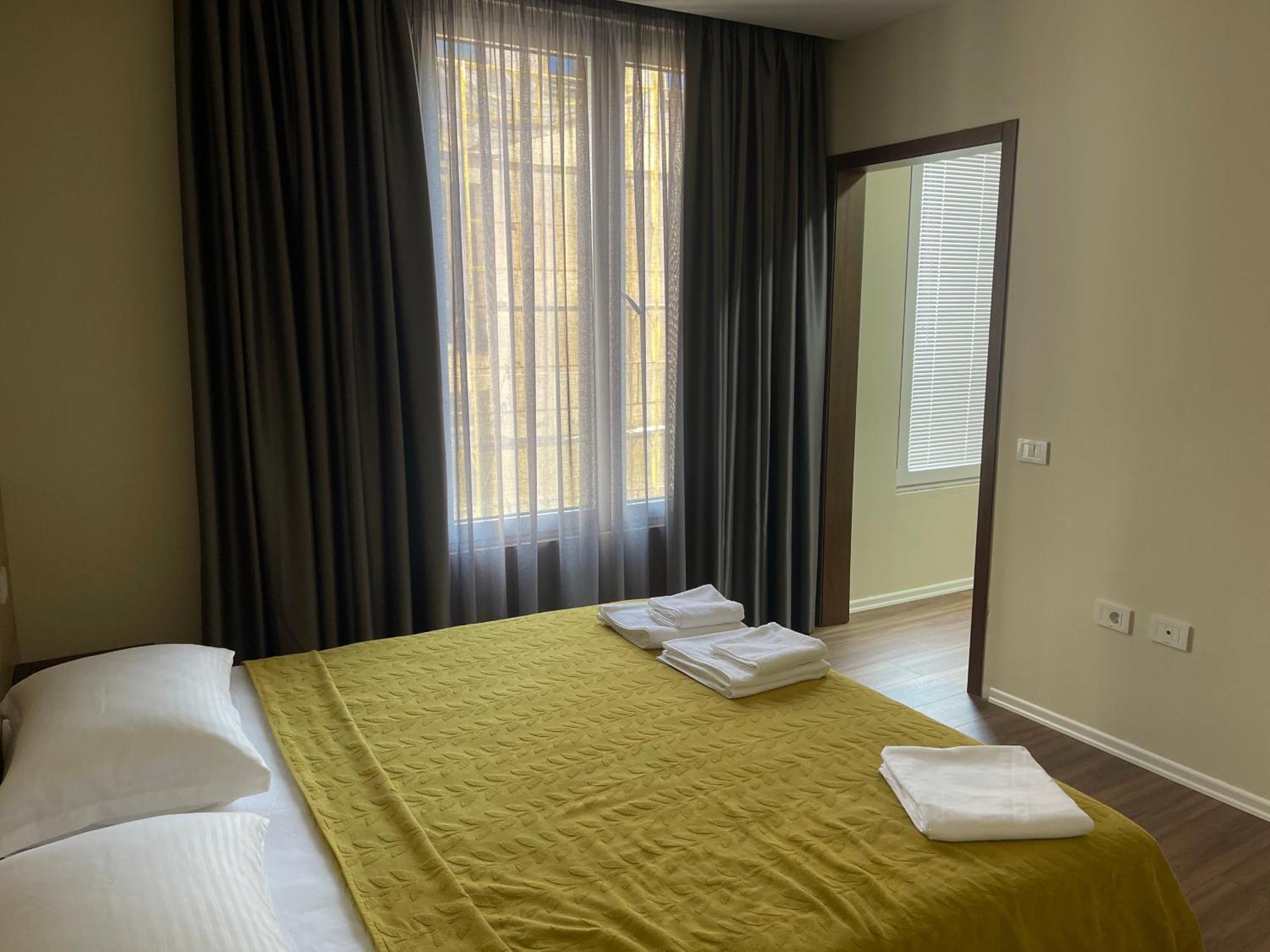 Ale Investa Hospitality Apartment Tiranë Luaran gambar